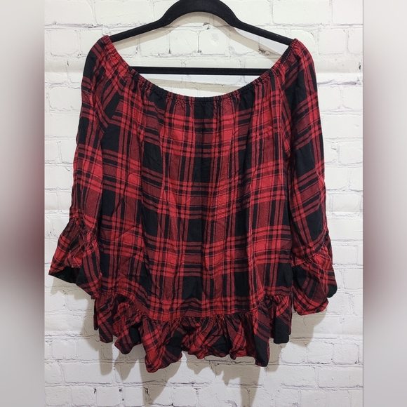 Sanctuary Julia Black & Red Plaid Top Size Medium - Picture 4 of 4